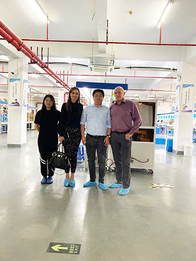 customers from Germany come to visit our factory